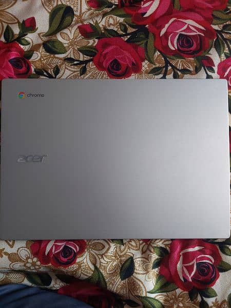 Acer 514 4gb/64gb 1080p Chromebook 7