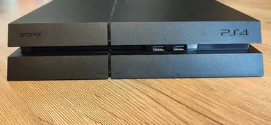 PS4 1200 Series 500GB with (GOWR)