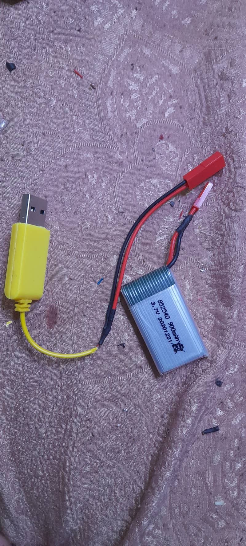 Toy Drone battery and charger 0