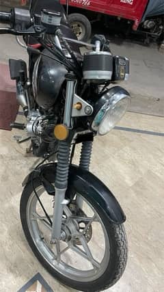 suzuki gs 150 SE 2019 but purchased and registered in 2020