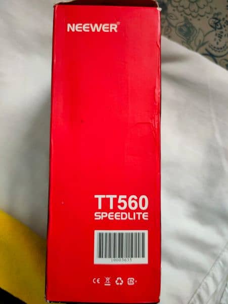 NEEWER TT560 Speedlite Flash Light For DSLR Cameras (Imported) 3