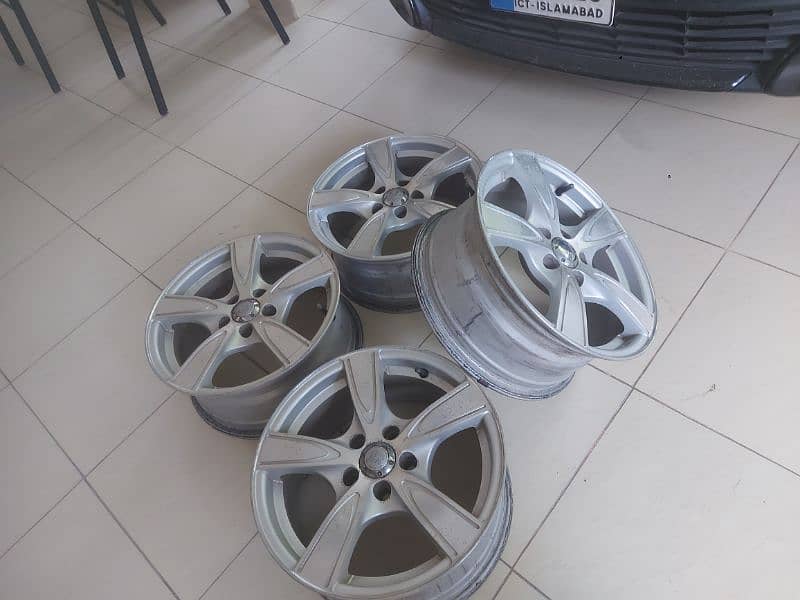 15 INCHES RIMS  ALLOYS COROLLA PRIUS 0321 3636643 6