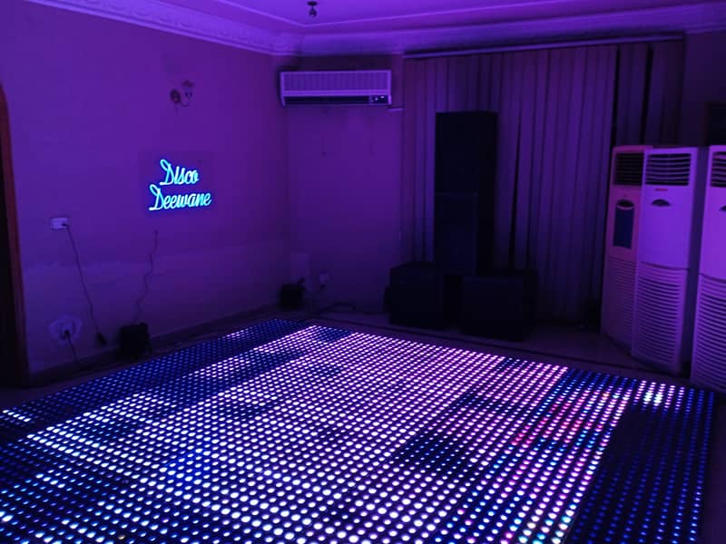 DJ Sound For Dance Parties , Dancing Floor , Disco Lights , Smoke etc 2