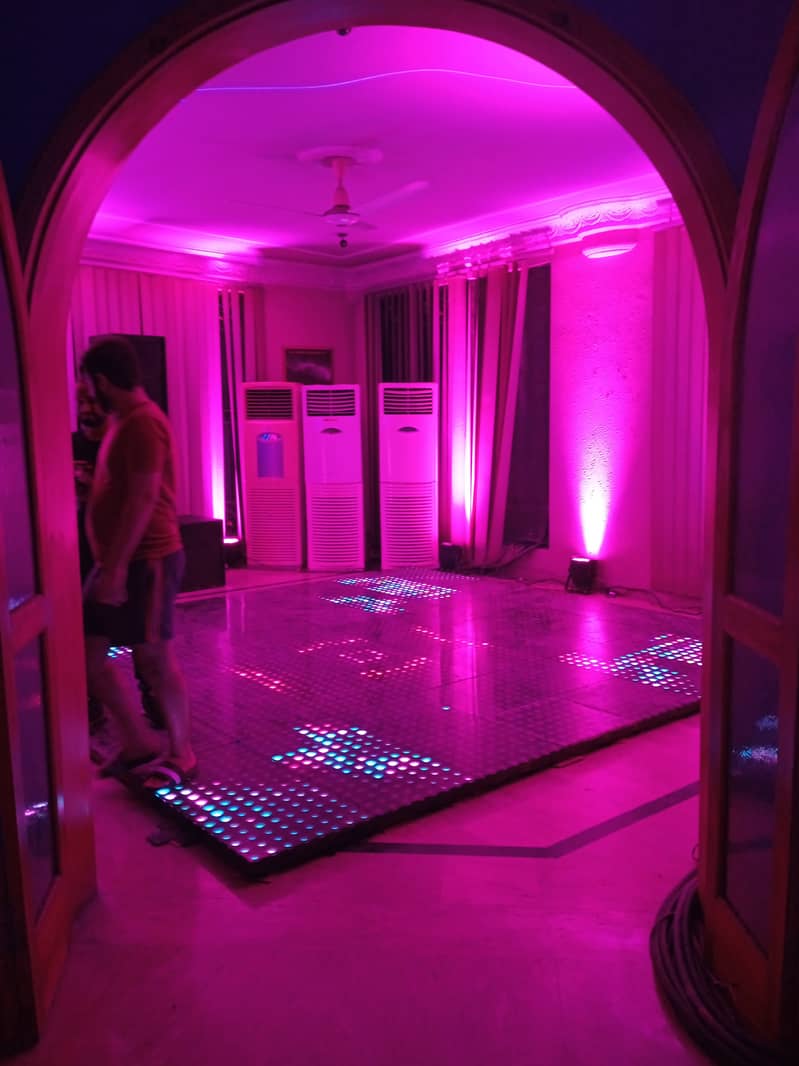 DJ Sound For Dance Parties , Dancing Floor , Disco Lights , Smoke etc 11