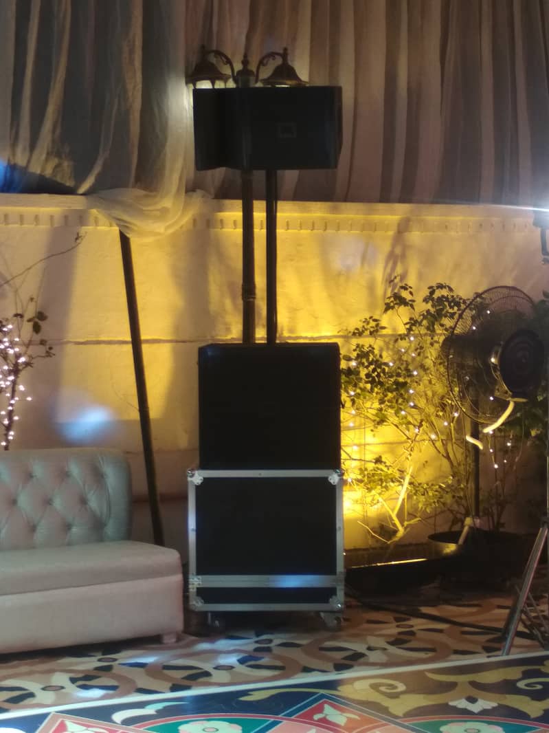 DJ Sound For Dance Parties , Dancing Floor , Disco Lights , Smoke etc 17