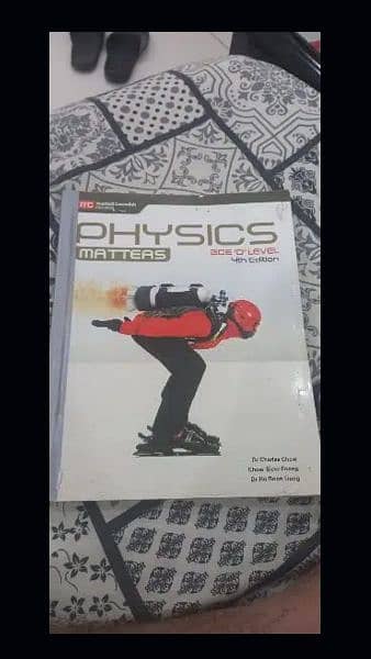 PHYSICS MATTERS 4th Edition By Marshall Cavendish 0