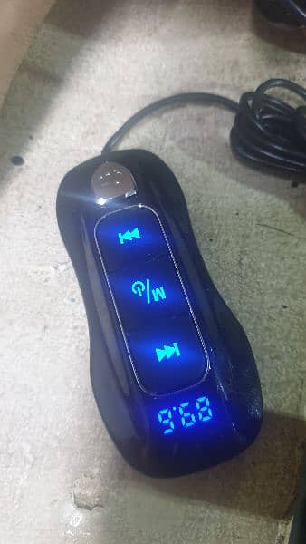 Car Bluetooth radio transmitter 2