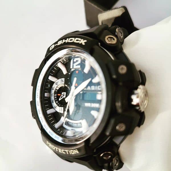 CASIO G SHOCK WATCH 5