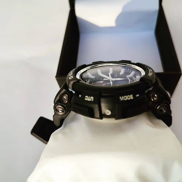 CASIO G SHOCK WATCH 7