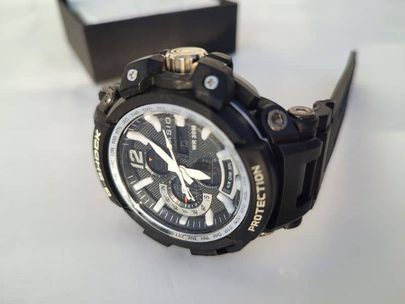 CASIO G SHOCK WATCH 12