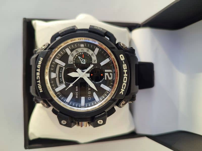 CASIO G SHOCK WATCH 16