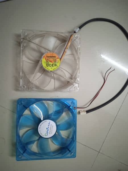 PC case 2 blue fan 1