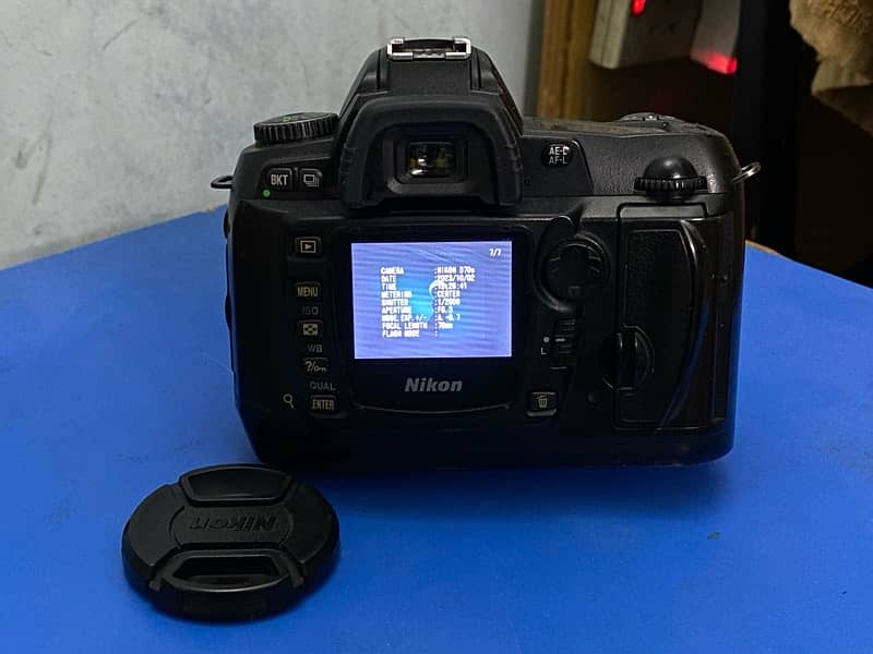 nikon d70s dslr camera with zoom lens 1