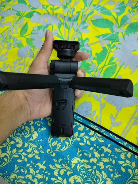 Sony GP-VPT2BT Wireless Shooting Grip (Black) 3