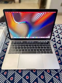 Apple MacBook Pro 13”