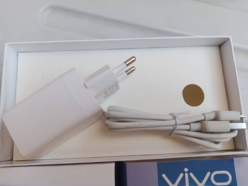 Vivo V11 6/128GB 5