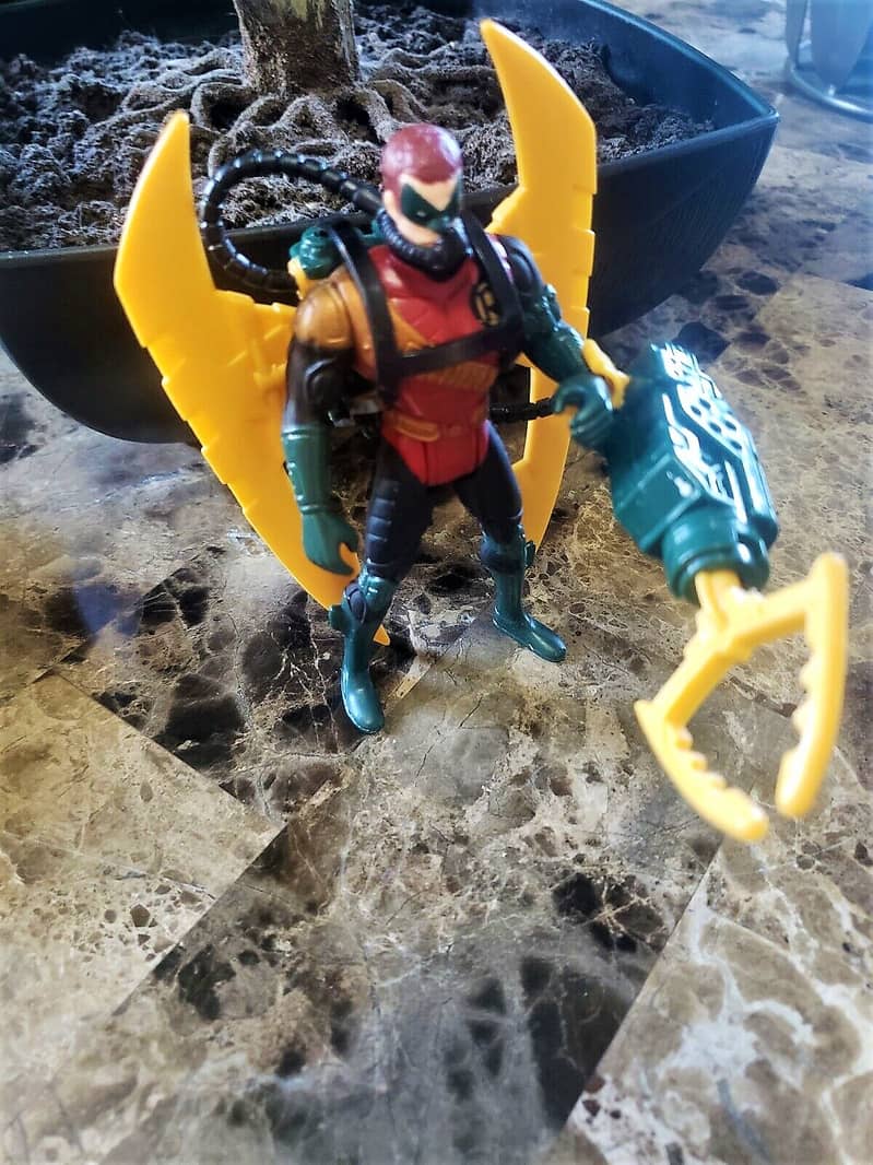 1995 BATMAN FOREVER - Hydro Claw Robin Vintage Action Figure by KENNER 3