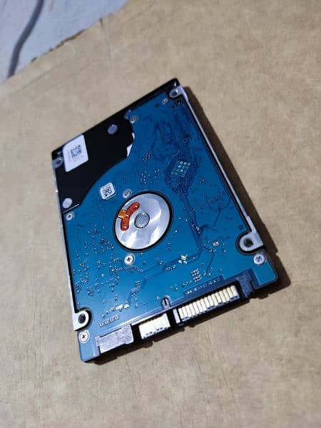 Seagate Thin 500GB SSHD for Laptop 2