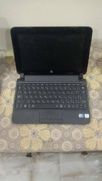 HP atom 10 inches screen mini laptop 1