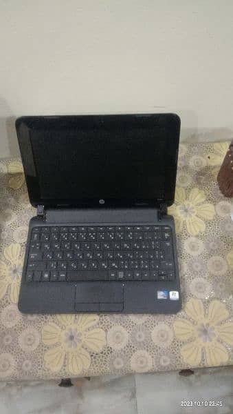 HP atom 10 inches screen mini laptop 2