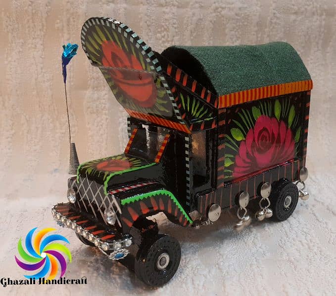 Truck Art Wooden Truck & Rickshaw Models 12