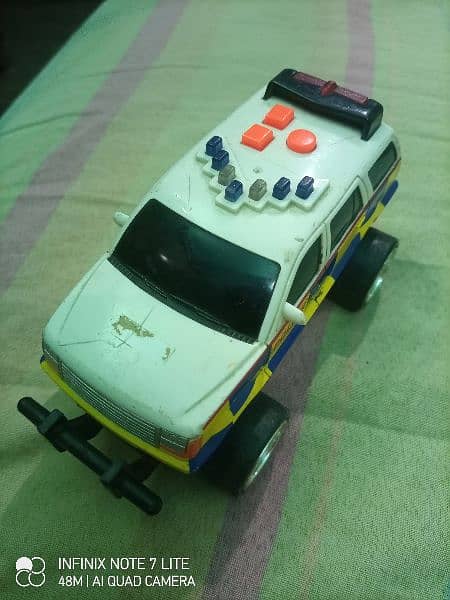 preloved toy police car imported 4