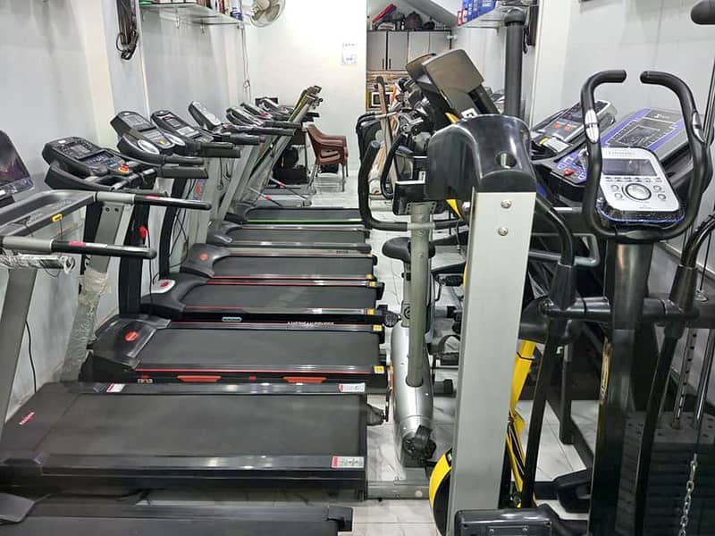 Used Treadmill And Cardio Exercise Fitness Equipments 1