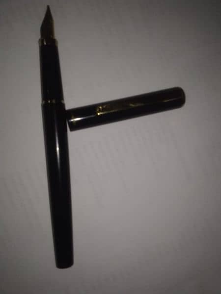 Sheaffer Fountain pen Black with gold tone made in japan 5