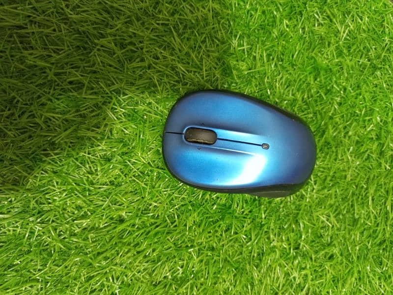 Logitech Wireless keyboard Mouse Combo 2