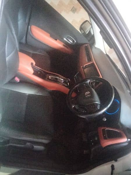 Honda Vezel Z sensing  full option 2014/2018 For Sale 1