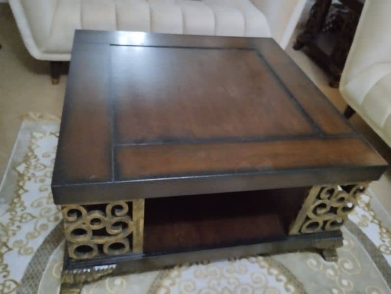 Elegant centre table and two side tables 2
