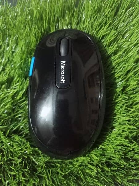 Logitech  MX Master 3 Multi Device  Bluetooth Mouse Rechargable 4
