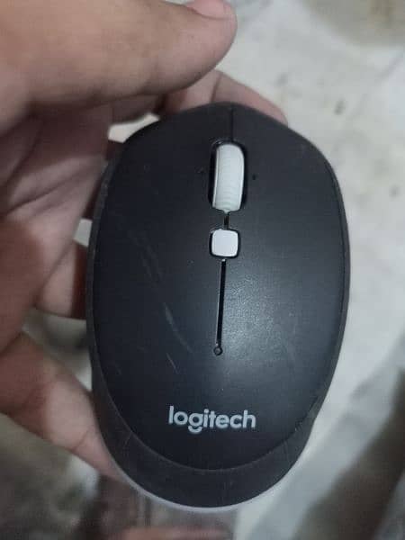 Logitech  MX Master 3 Multi Device  Bluetooth Mouse Rechargable 14