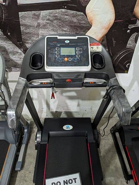 Treadmils 0304-4826771  Running Excersize Walk Joging Machine 6