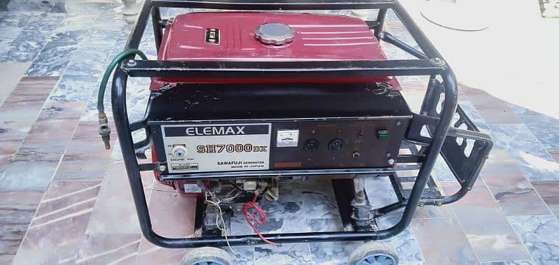 Elemax Fiji honda made in Japan 6.1 max load out put 0