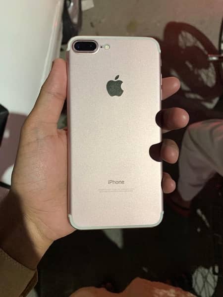 i phone 7plus 128gb pta approved 1