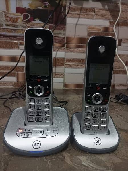 UK imported bt twin cordless phone with intercom answer machine 13