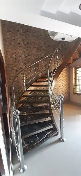 Stairs Stainless Steel Realing Best Quality Work 9