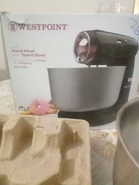 west point hand mixer with steel bowl 3