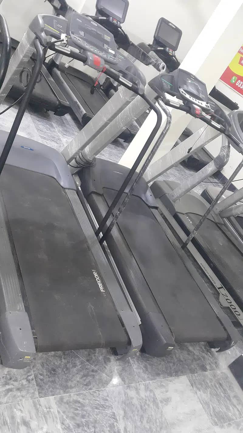 USA branded Treadmills Ellipticals 5