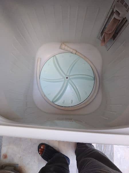 Toshiba twin tub washing machine 3