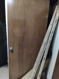 4 x used doors. size approx 2.8 ft x 7ft and 
3.1 ft x 7ft