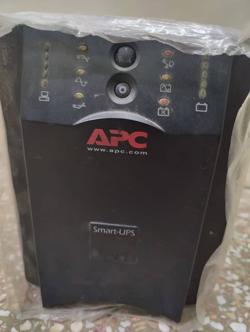 APC Smart UPS working for sale very clean condition 03207457436 0
