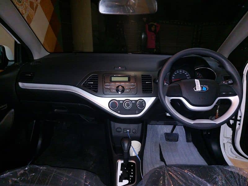 0 Meter Kia PICANTO AUTOMATIC Gears 6