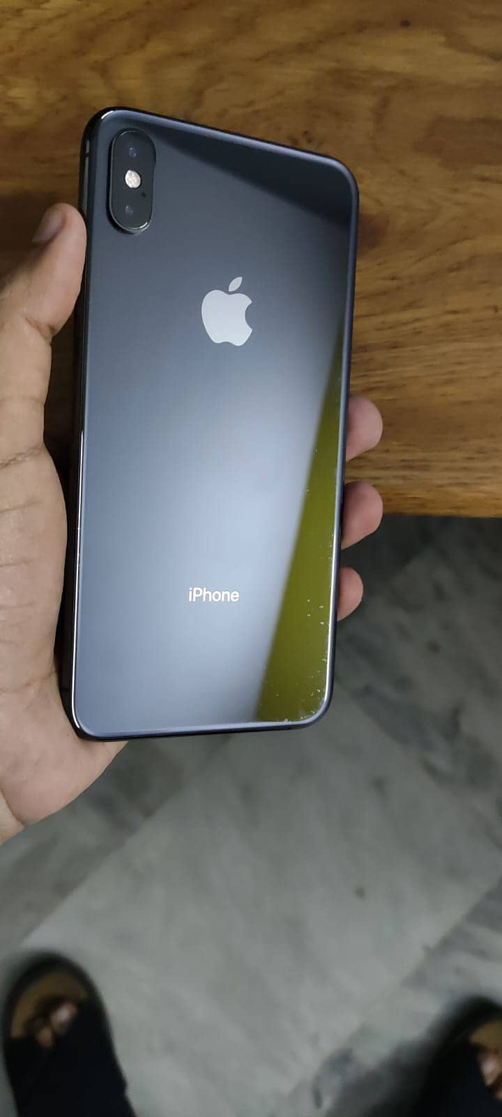 Iphone Xs Max 64gb Non PTA (With Accessories) 1