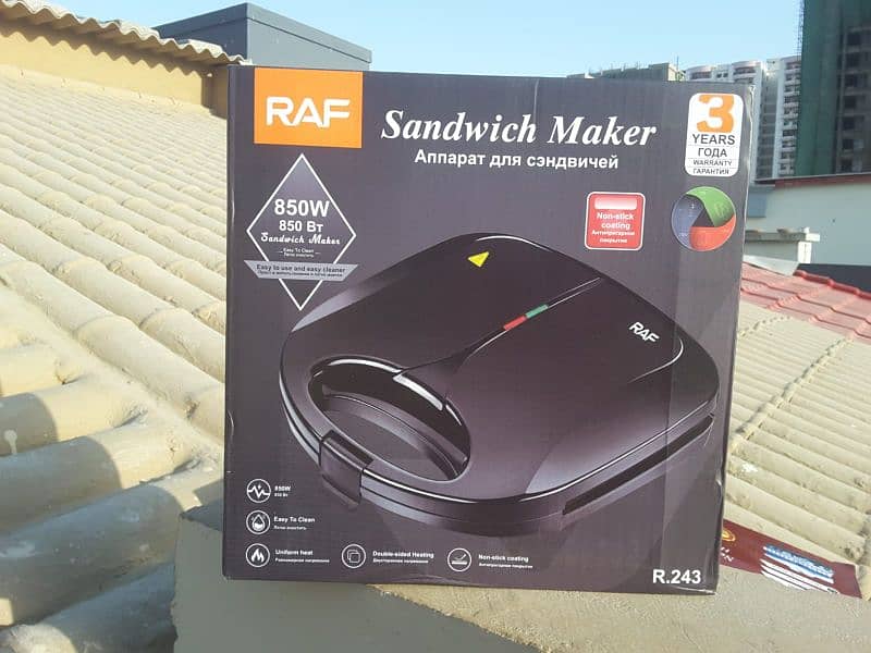 Sandwich Maker 3 year warranty 6