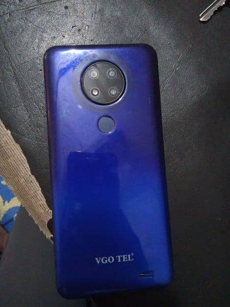 Vgo Tel New 11 Mobile phone panel damage 1