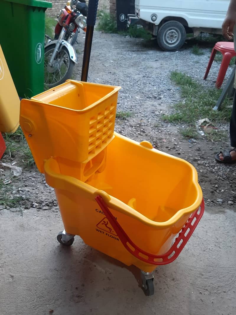 Double bucket mop trolley 8