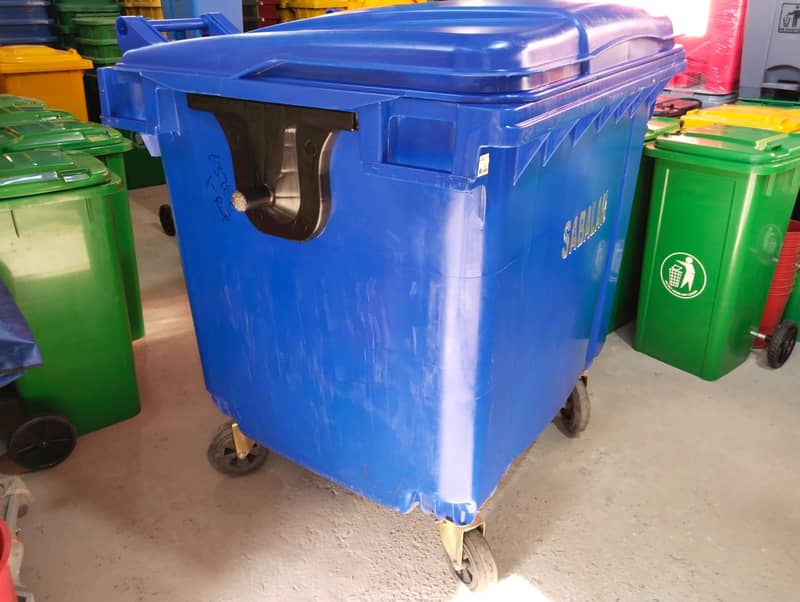 dustbin/dumpster 660 liter and 1100 liter available in stock 3