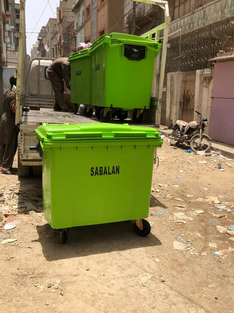 dustbin/dumpster 660 liter and 1100 liter available in stock 6